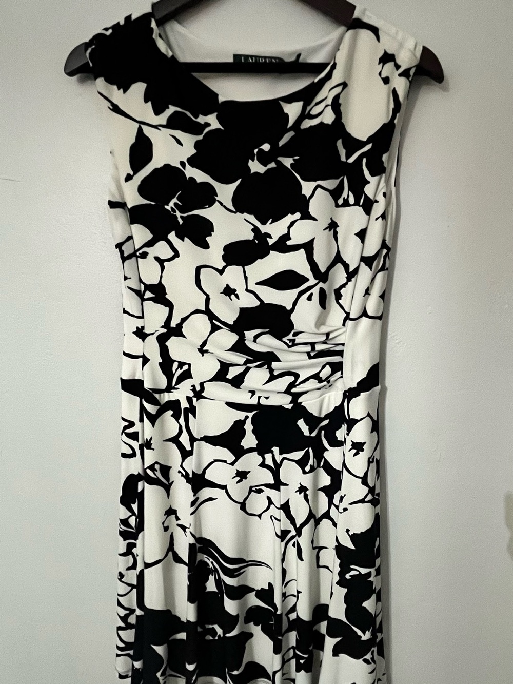 Lauren Ralph Lauren Dress 6P Black Ivory Floral Ruched Stretch Sheath Petite